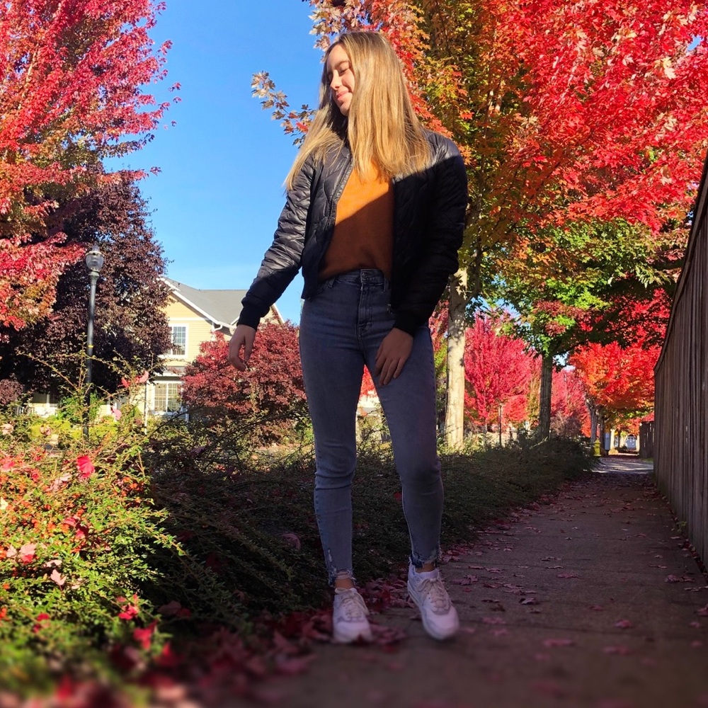 Mustard yellow sweater